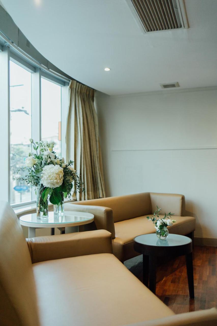 Seasons Siam Hotel Bangkok Kültér fotó